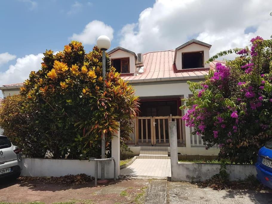 La Villa Les Crotons 1 Et 2 Sainte-Anne Zewnętrze zdjęcie